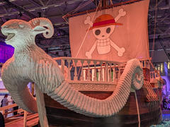 Oder dieses riesige Piratenschiff ... wtf, was ist hier los?